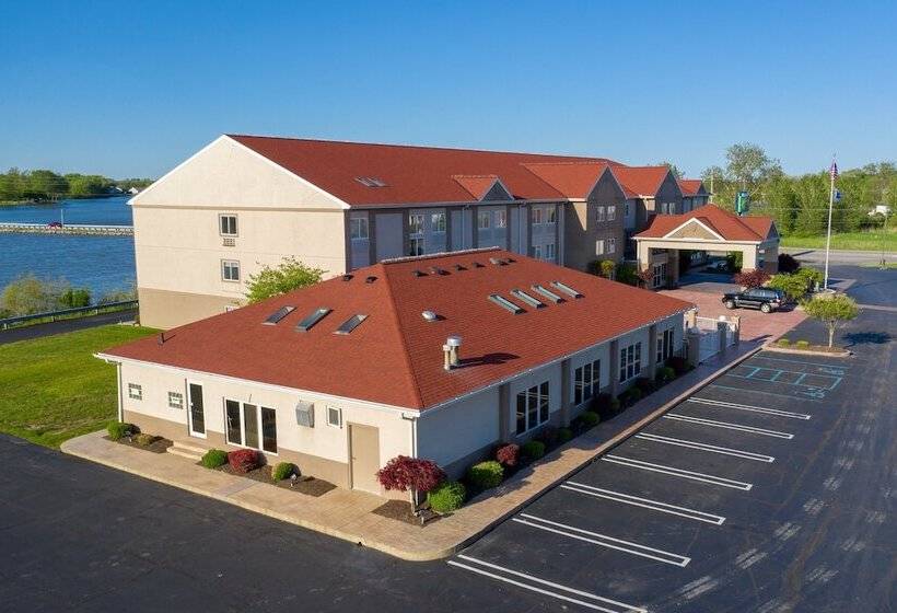 Holiday Inn Express Hotel & Suites Port Clinton Catawba Island, An Ihg
