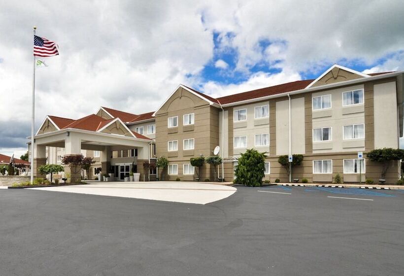 Holiday Inn Express Hotel & Suites Port Clinton Catawba Island, An Ihg