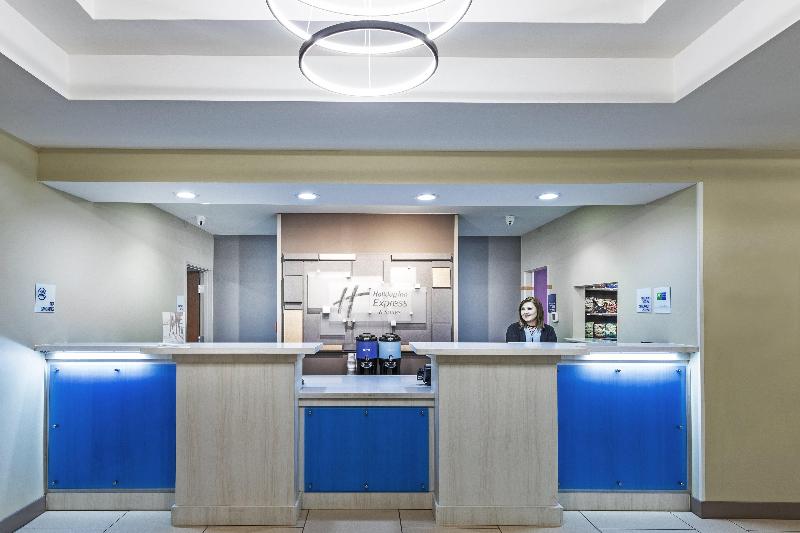 فندق Holiday Inn Express And Suites Pryor, An Ihg