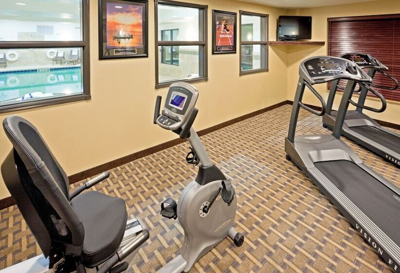 Holiday Inn Express Hotel & Suites Syracuse North Airport Area, An Ihg