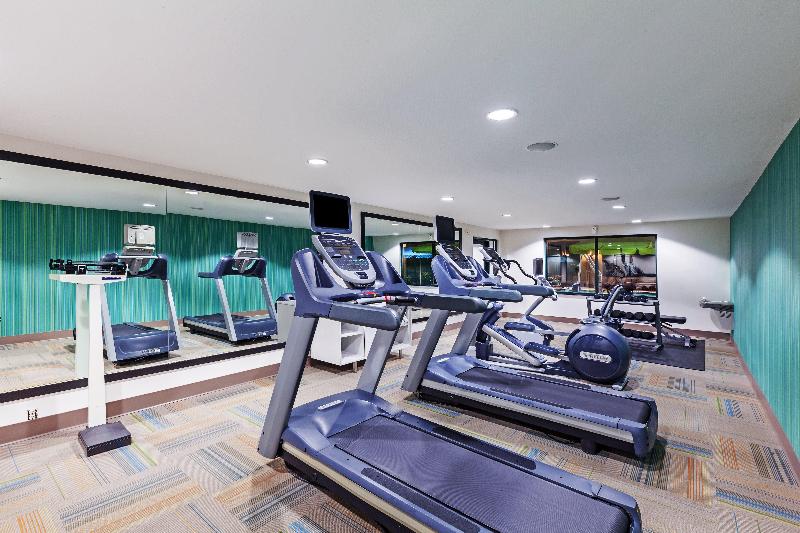 فندق Holiday Inn Express & Suites Tulsa S Broken Arrow Hwy 51 By Ihg