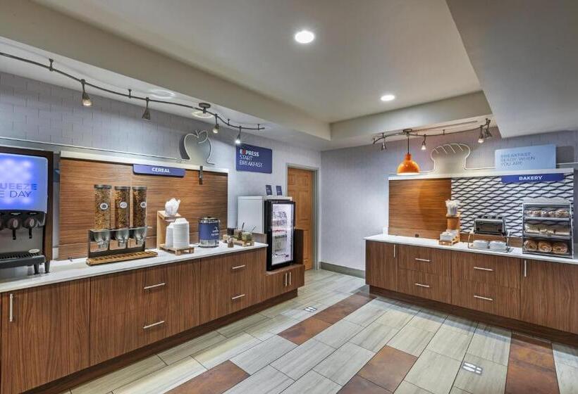 فندق Holiday Inn Express & Suites Tulsa S Broken Arrow Hwy 51 By Ihg