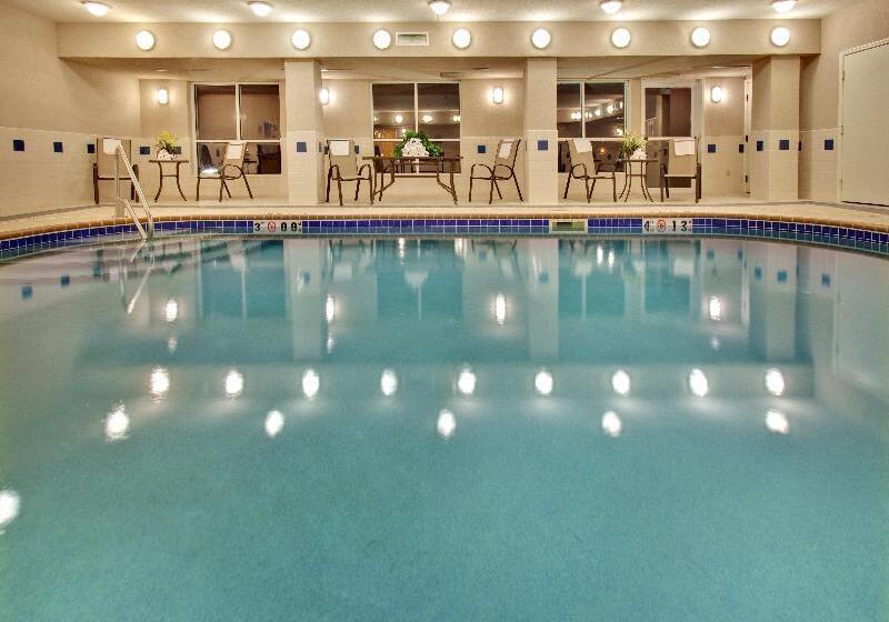 Holiday Inn Express Hotel & Suites Vermillion By Ihg