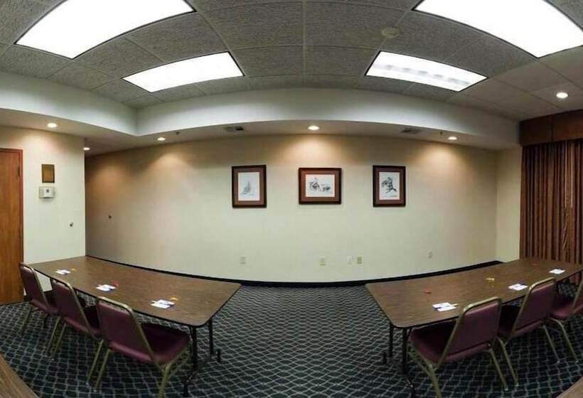 Holiday Inn Express Hotel & Suites Vinita, An Ihg