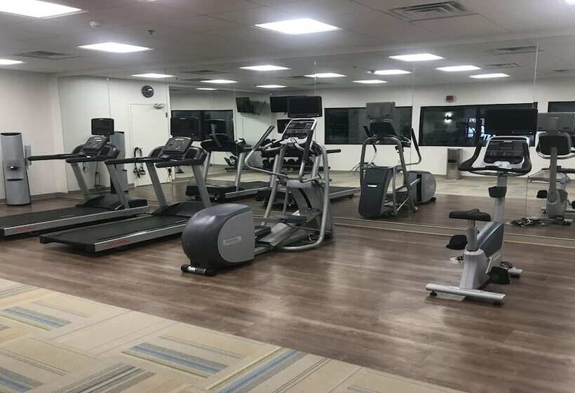 فندق Holiday Inn Express & Suites Williamsport, An Ihg