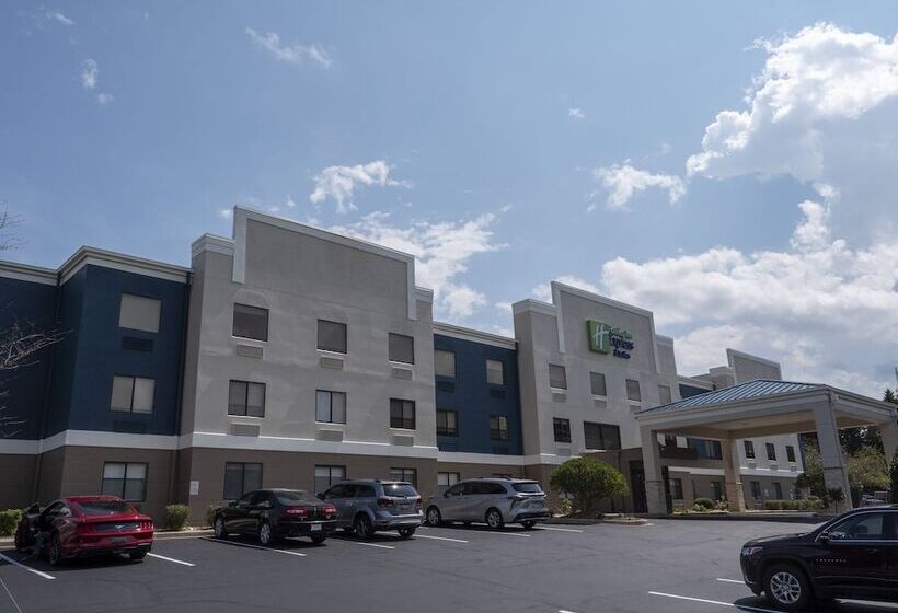 فندق Holiday Inn Express & Suites Greenville Airport, An Ihg
