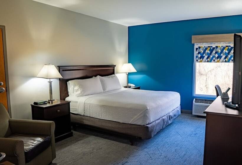 Отель Holiday Inn Express Carneys Point New Jersey Turnpike Exit 1, An Ihg