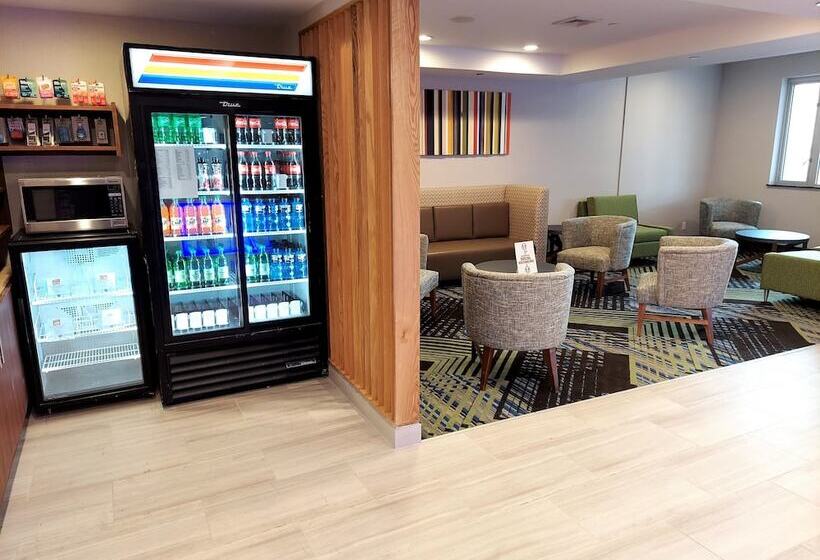 فندق Holiday Inn Express Maspeth, An Ihg