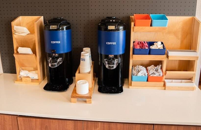 فندق Holiday Inn Express Maspeth, An Ihg