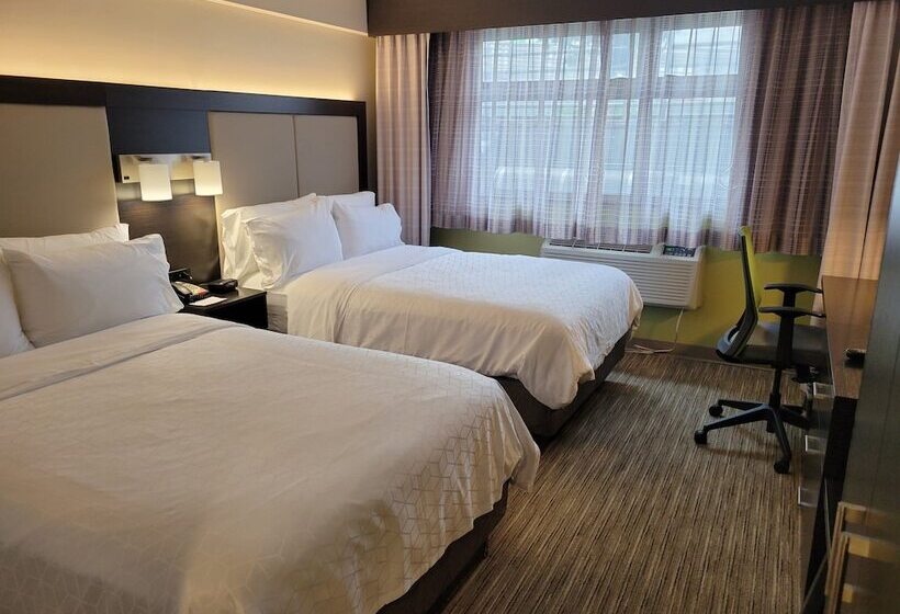 فندق Holiday Inn Express Maspeth, An Ihg