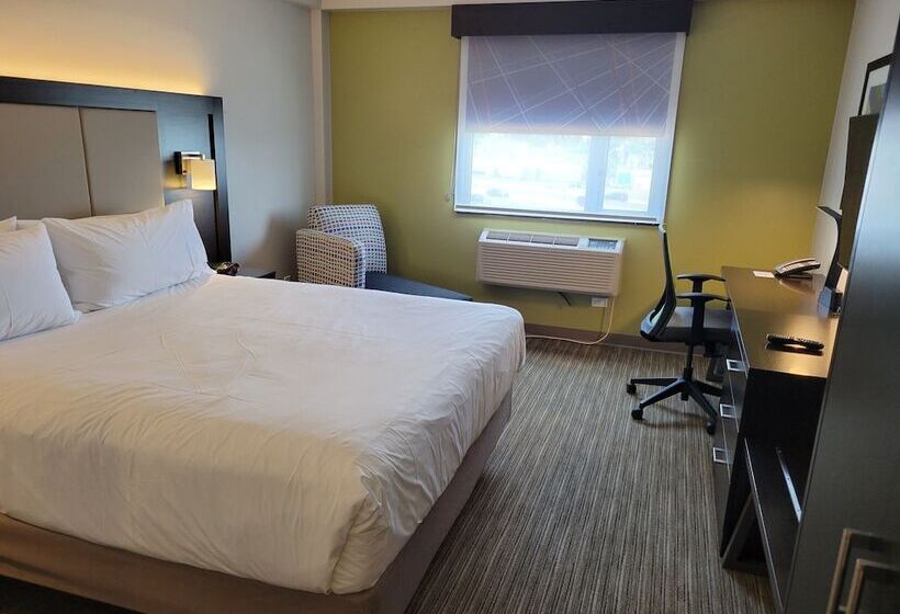 فندق Holiday Inn Express Maspeth, An Ihg