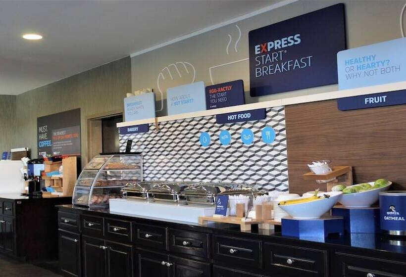 Holiday Inn Express Hotels & Suites Rockingham West, An Ihg