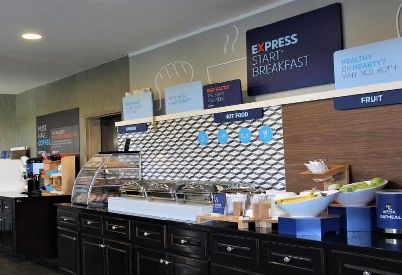 Holiday Inn Express Hotels & Suites Rockingham West, An Ihg