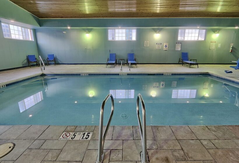 فندق Holiday Inn Express Santa Rosa, An Ihg