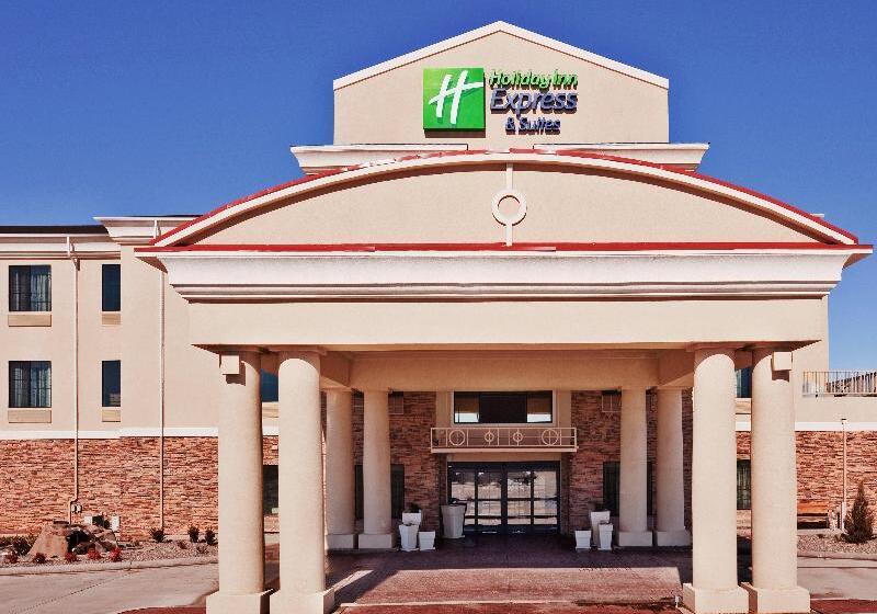 ホテル Holiday Inn Express & Suites Clovis, An Ihg