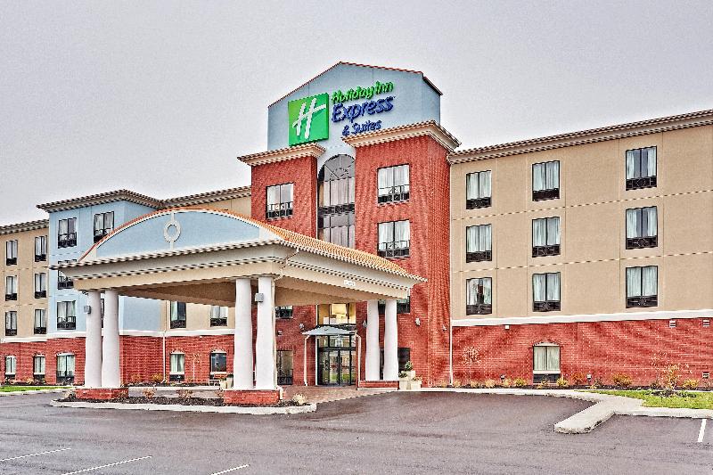 Holiday Inn Express Hotel & Suites New Philadelphia By Ihg