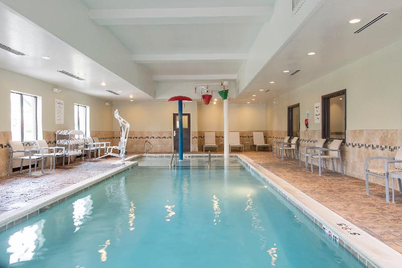 Holiday Inn Express Hotel & Suites New Philadelphia By Ihg