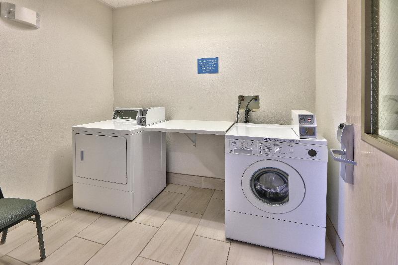 فندق Holiday Inn Express & Suites Portales, An Ihg