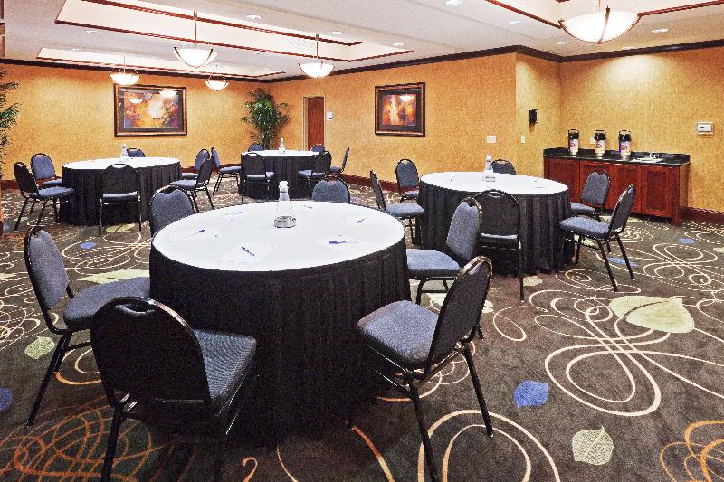 בית מלון כפרי Holiday Inn Express & Suites Poteau, An Ihg