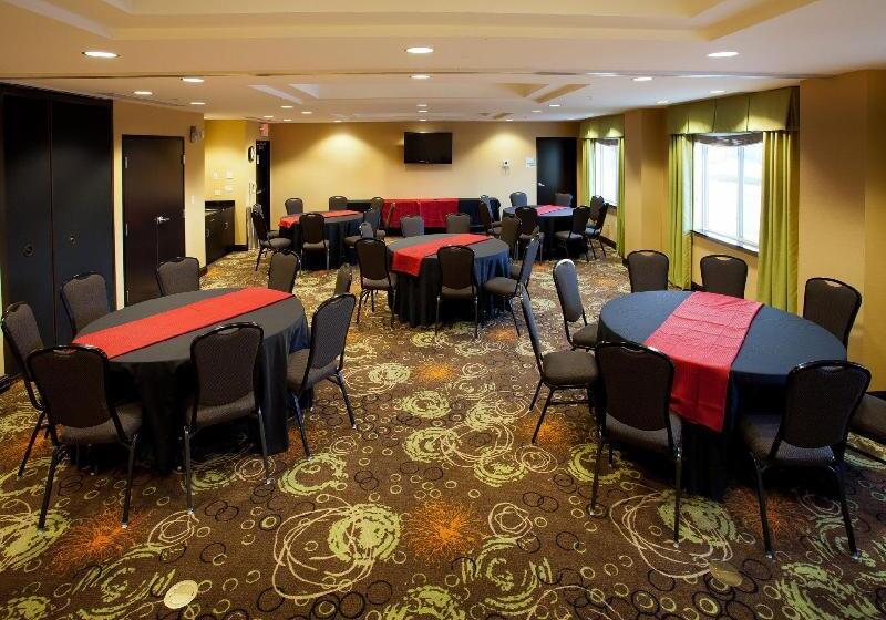 호텔 Holiday Inn Express Tulsa South Bixby, An Ihg