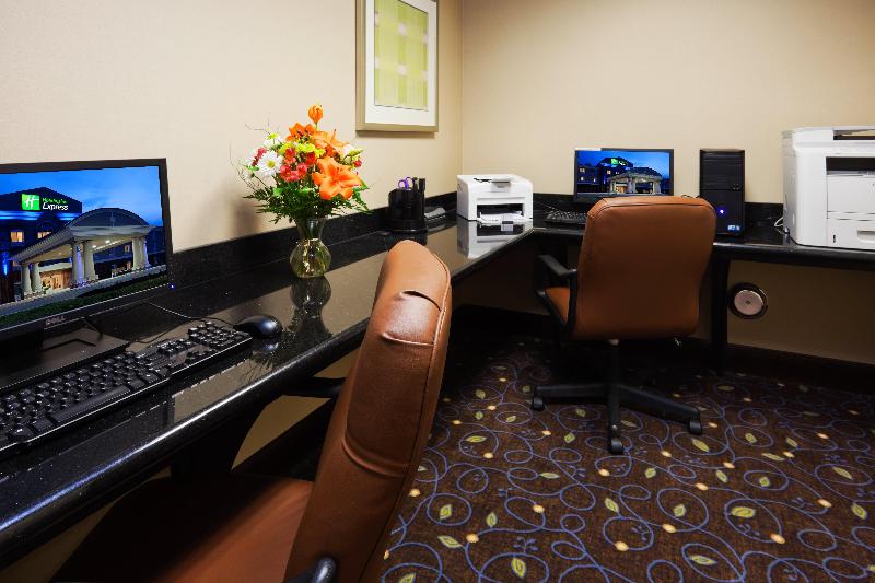 فندق Holiday Inn Express Washington Court House, An Ihg