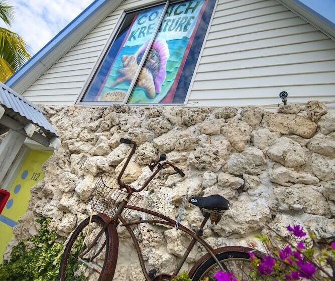 בית מלון כפרי Ibis Bay Resort