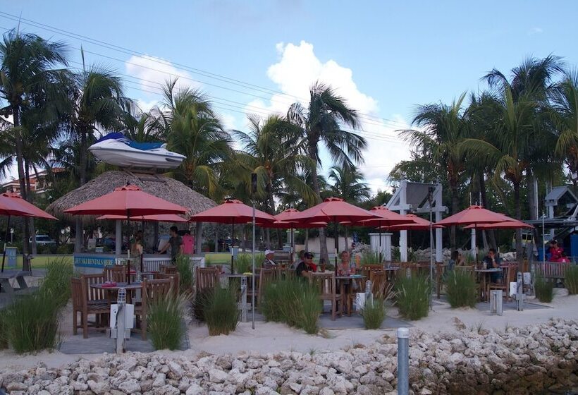 בית מלון כפרי Ibis Bay Resort