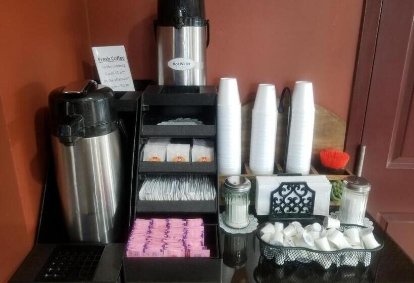 فندق Inn At Mulberry Grove