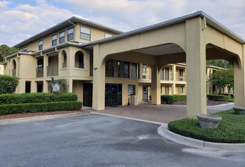 فندق Inn At Mulberry Grove