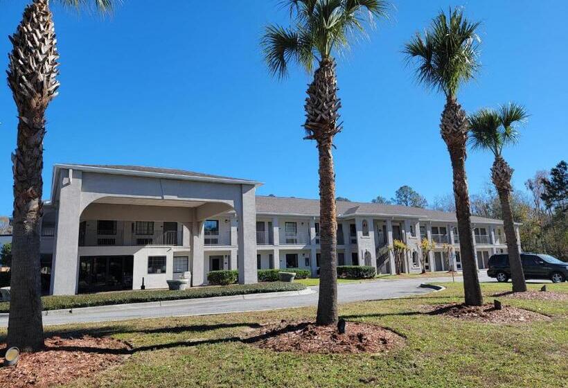 فندق Inn At Mulberry Grove