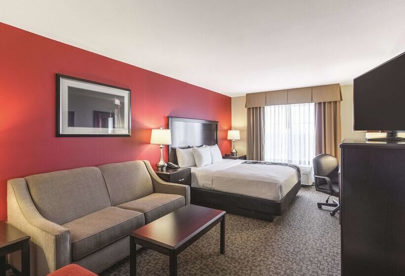 Отель La Quinta By Wyndham Fargo Medical Center