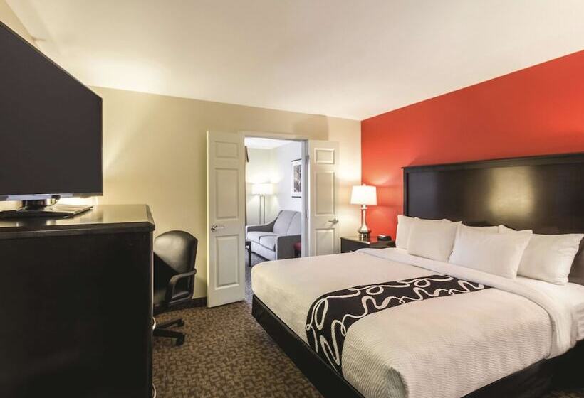 Отель La Quinta By Wyndham Fargo Medical Center