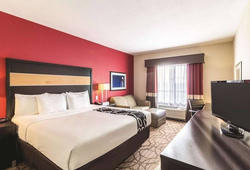 Отель La Quinta By Wyndham Fargo Medical Center