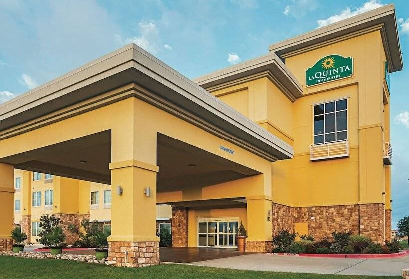 هتل La Quinta By Wyndham Ft. Worth   Forest Hill, Tx