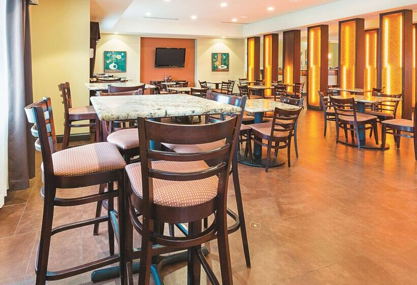 فندق La Quinta By Wyndham Woodway   Waco South