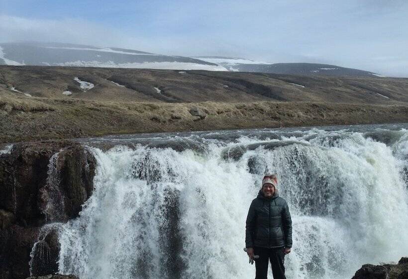 هتل Neðra Vatnshorn