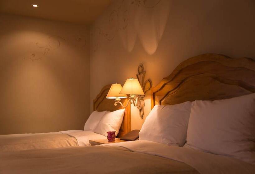 فندق Poppy Springs Resort & Spa