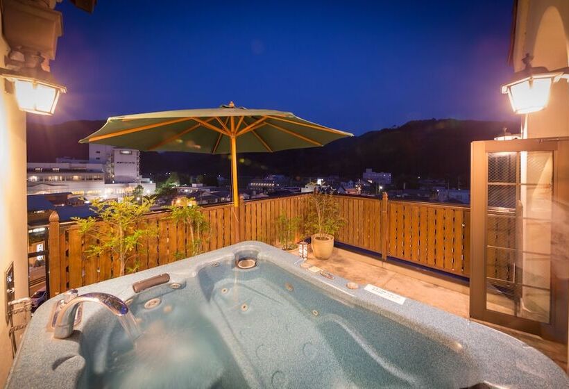 فندق Poppy Springs Resort & Spa