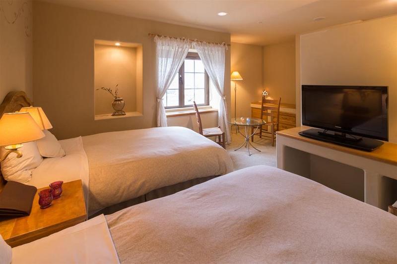 فندق Poppy Springs Resort & Spa