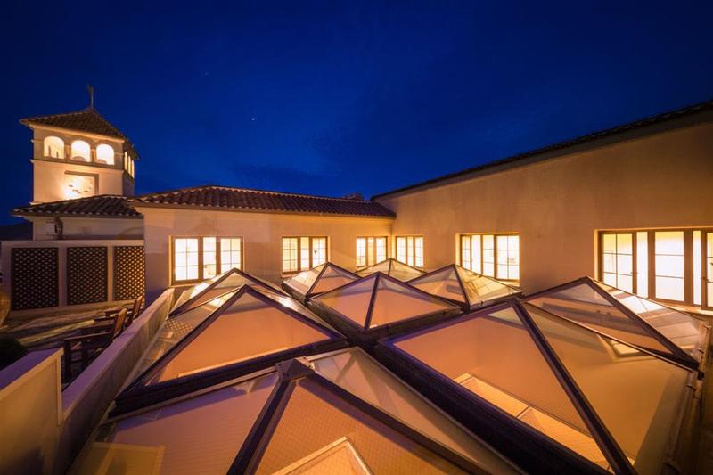 فندق Poppy Springs Resort & Spa