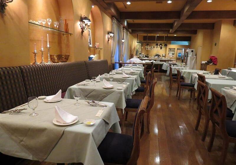 فندق Poppy Springs Resort & Spa