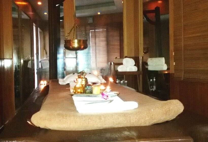 Radisson Hotel Shimla