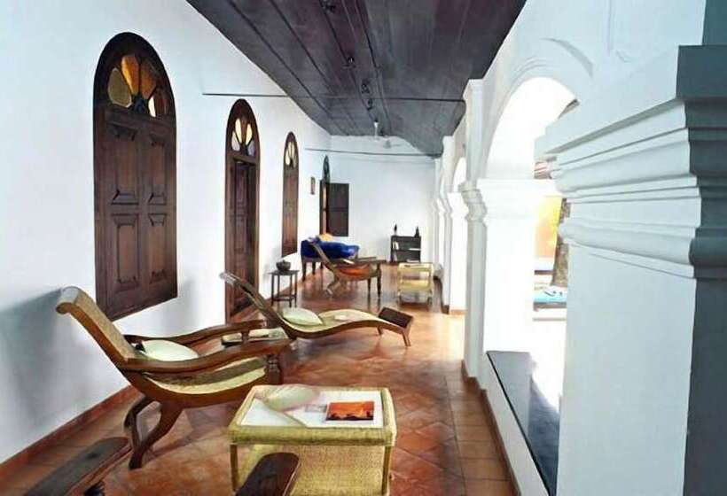 هتل Raheem Residency