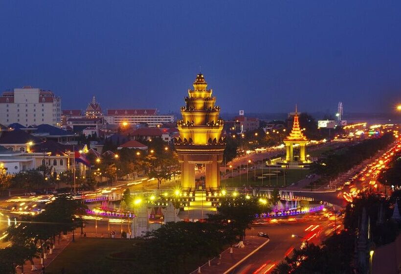 בית מלון כפרי Riverview Cambodia Boutique