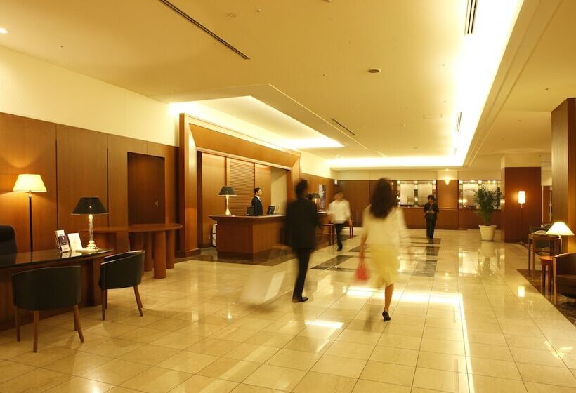 Royal Pines Hotel Urawa