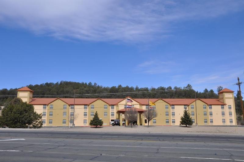 酒店 Ruidoso Mountain Inn