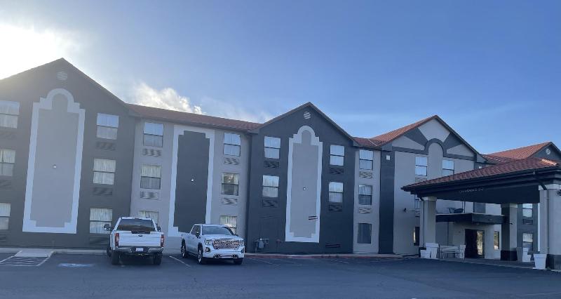 酒店 Ruidoso Mountain Inn