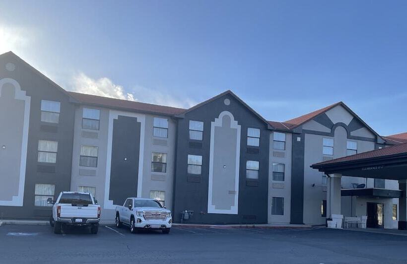 酒店 Ruidoso Mountain Inn