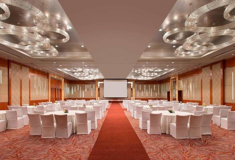 Sheraton Grand Bangalore Hotel At Brigade Gateway