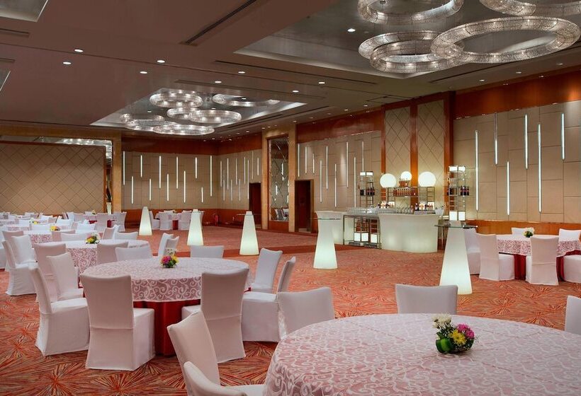 Sheraton Grand Bangalore Hotel At Brigade Gateway